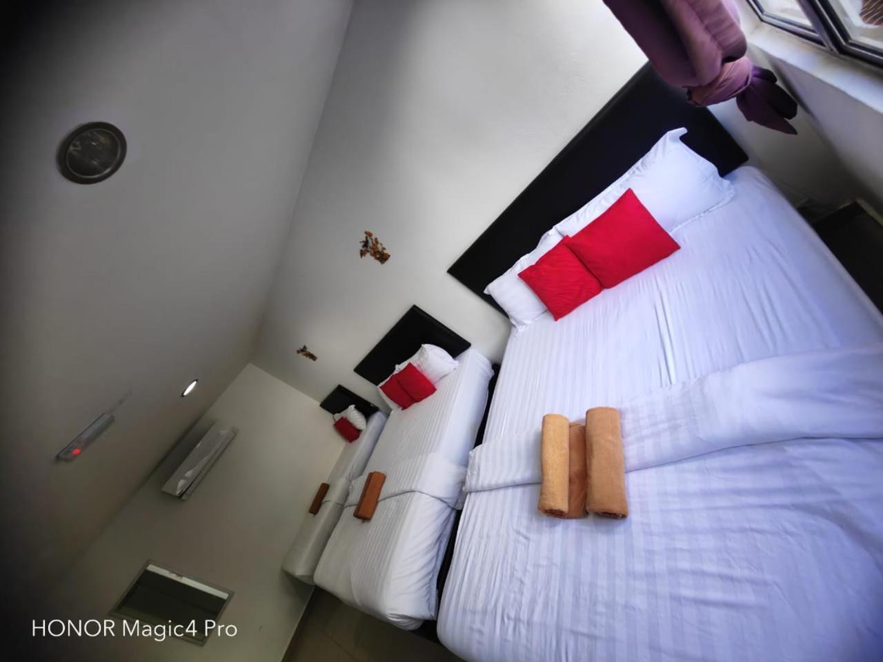 Melawati Ria Hotel Kuala Selangor Extérieur photo